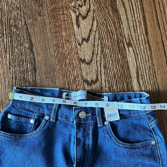 🆕 Girls Levis Silver Tab Mini Mom Jeans Adjustable Waist High Rise  14R - Picture 12 of 12